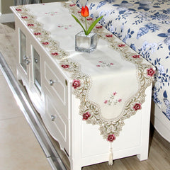 Modern Simple Polyester Embroidered Table Runner