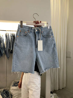 Summer Breeze Loose-Fit Denim Shorts