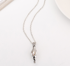 Glowing Shell Pendant Necklace