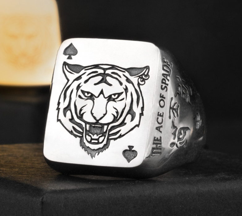 Silver Tiger Ace of Spades Ring