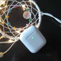 i80 TWS Bluetooth Earbuds w/ Wireless Charging